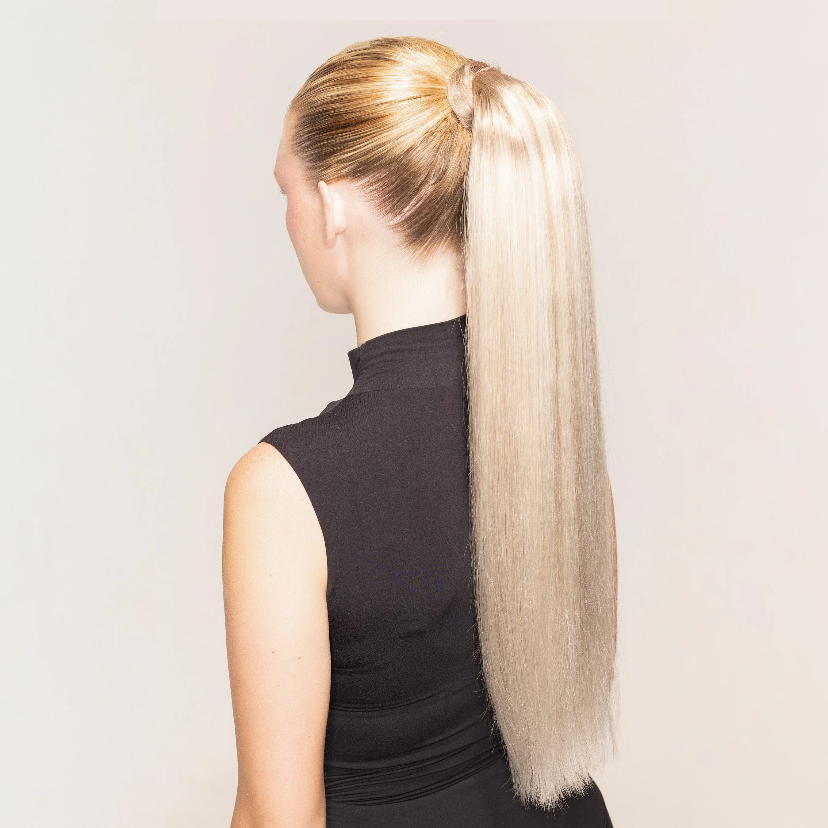 Andrew Fitzsimons Ponytail 2.0, Pearl Blonde Rooted Highlight - Image 3